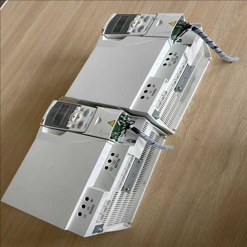 询价~ACS310-03E-34A1-4ABB变频器15KW 成色