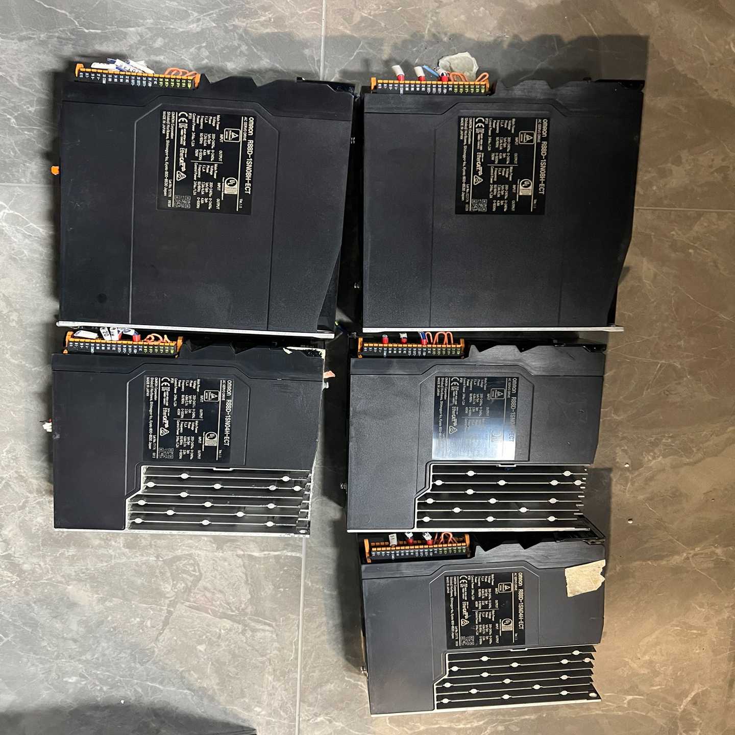 询价拍~驱动器R88D-1SN08H-ECT，R88