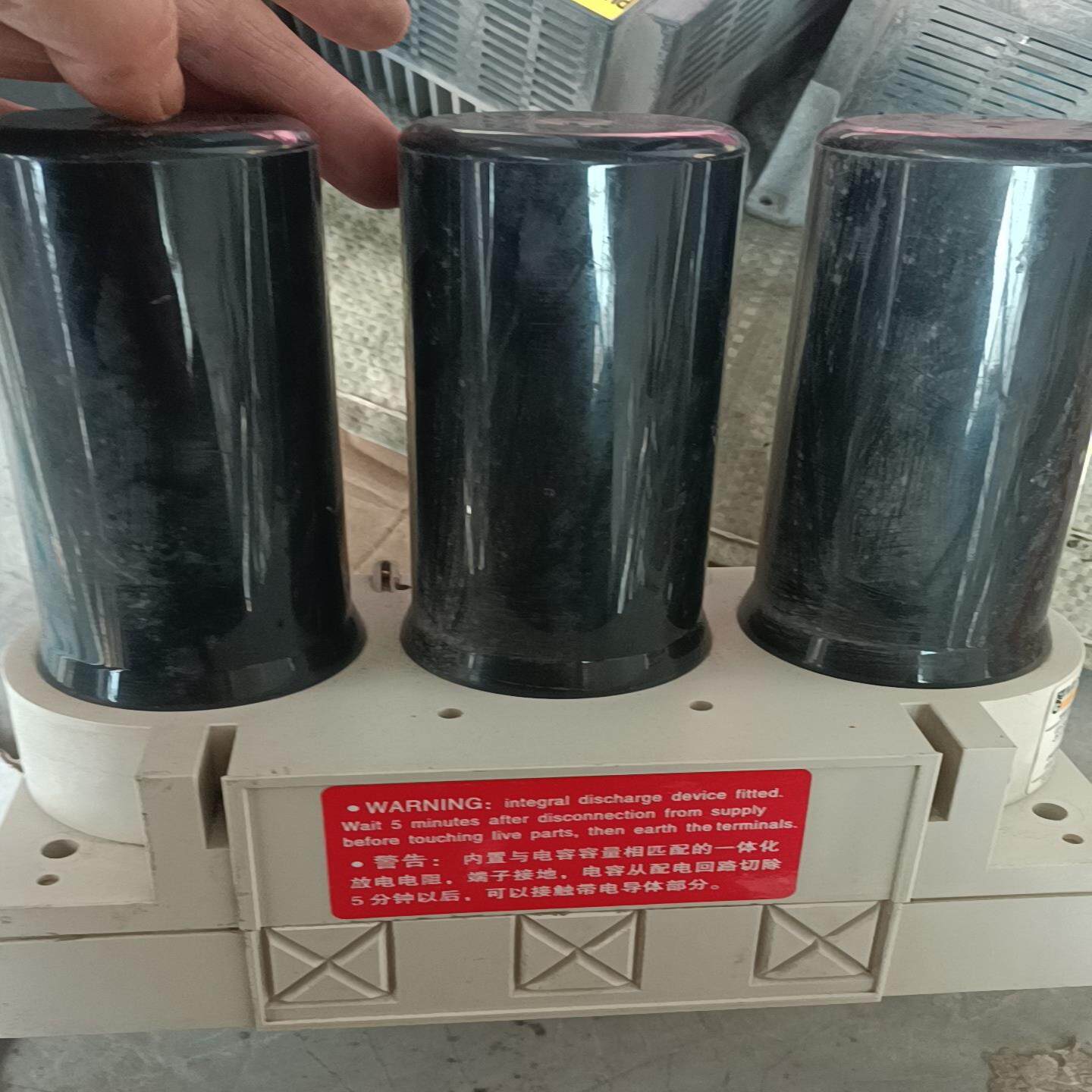 MERL|NR|N电容，【侨报商行】