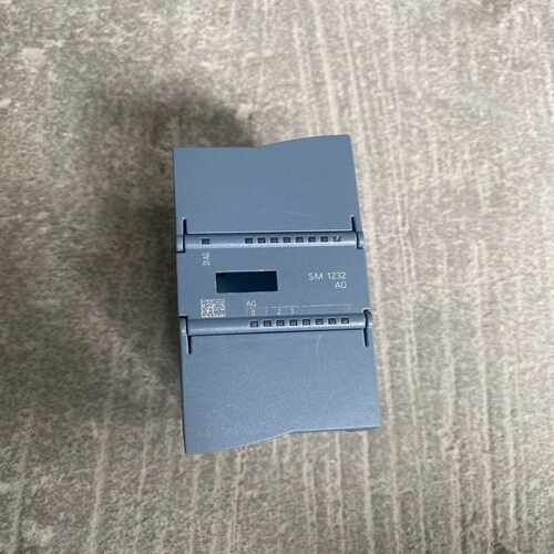 232-4HD32-0XB0外壳，，实物图，有点划~询价
