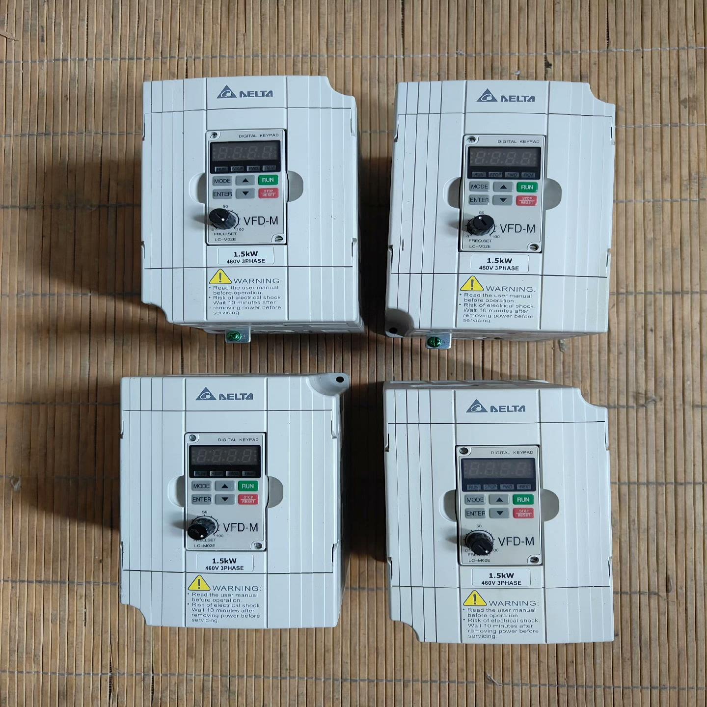 台达变频器1.5kw三相输入VFD015B43A，，~询价