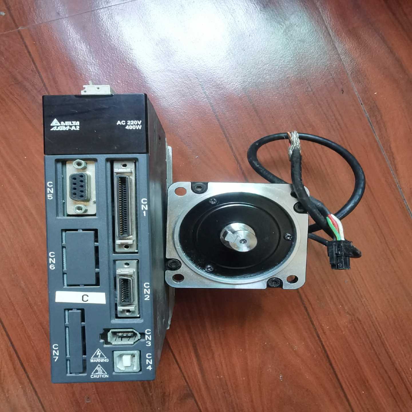 台达A2-0421-L电机C20804E7【侨报商行】