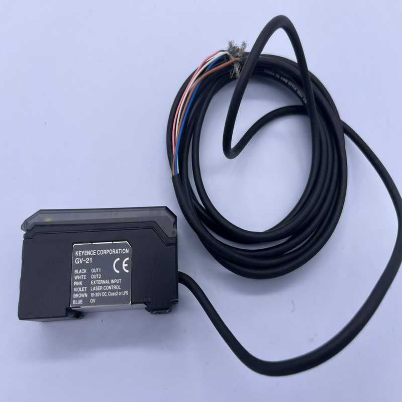 基恩士GV-21 传感器一个，成色很好（佳毅工控）