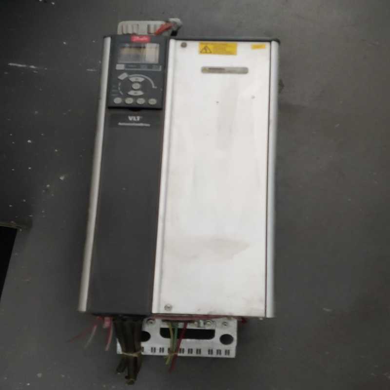 丹佛斯变频器FC-302P18KT5E20H2X，18.5k[浩蓉商户]