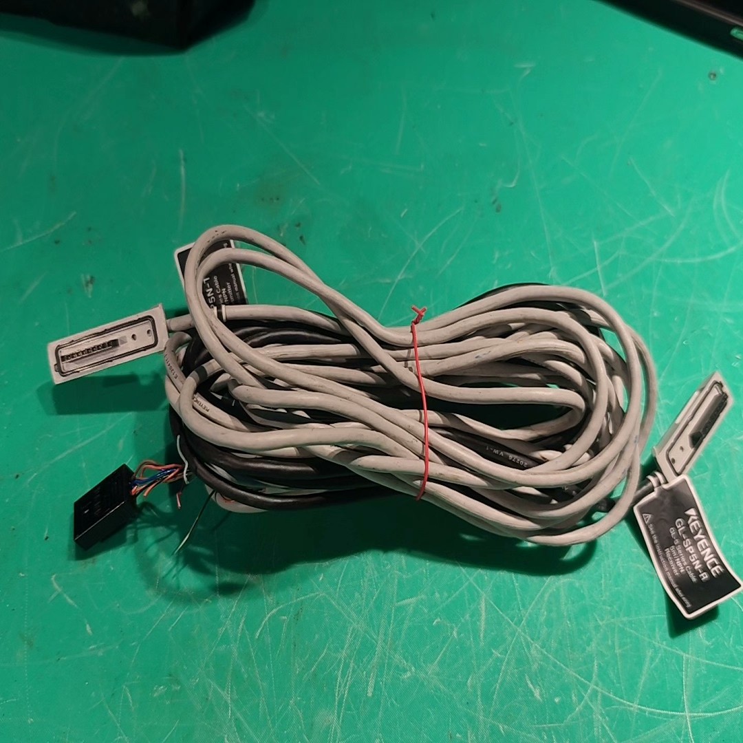 基恩士安全光栅线缆GL-SP5N-T  GL-SP5N-R