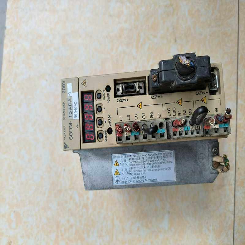 SGDM-10ADA-V 安川驱动器1KW 。[浩蓉商户]