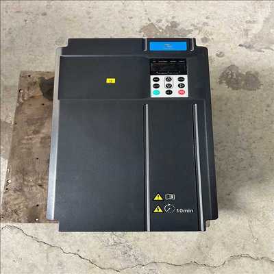 汇川37kw变频器，型号cs200，成色漂亮，测试好发货（耶耶电子）