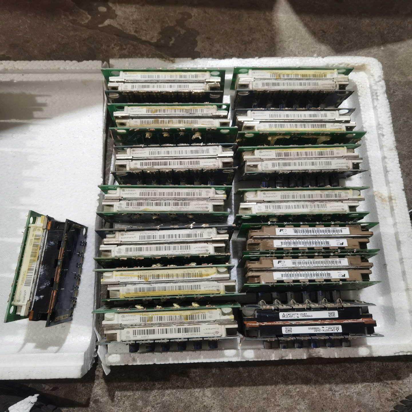 FS150R12KT4 6MBI150VB-120-50 C~询价