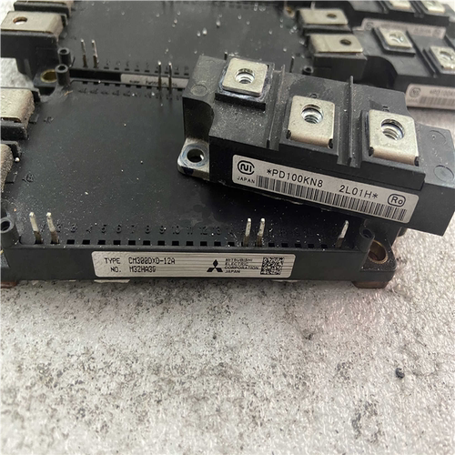 议~CM300DXD-12A，PD100KN8，安川模块，安川变