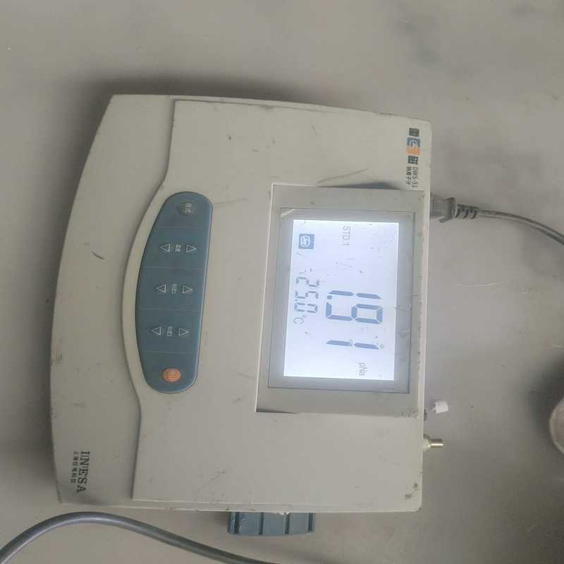 上海雷磁钠离子计DWS-51通电正常开机实物图片有要的（基数电子）