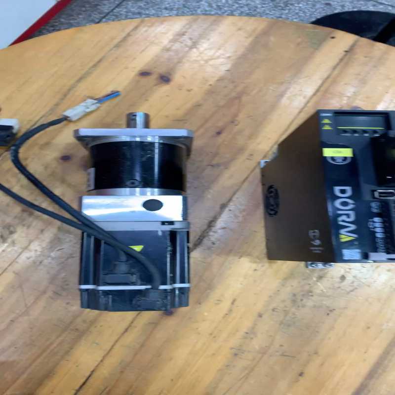 议价东凌伺服电机套装驱动DS2P-08AS