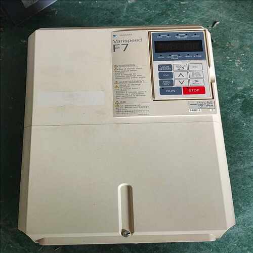 安川变频器220V15KW ClMR-F7A2015 220（耶耶电子）