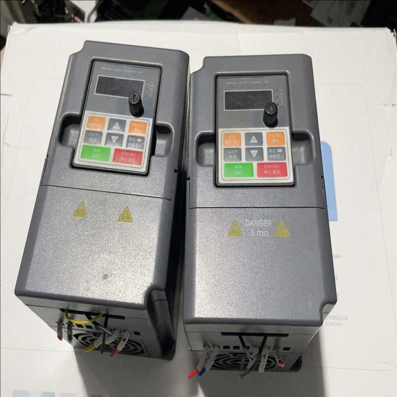 通用变频器A280-1.5G-BS2   1.5千瓦220V（耶耶电子）