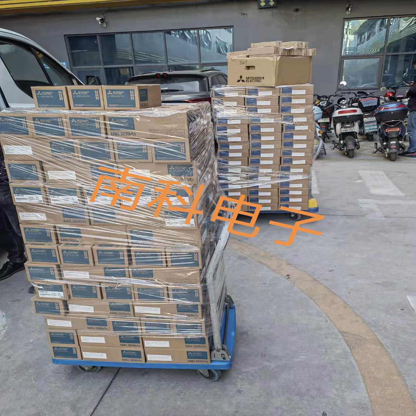 三菱伺服电机HG -KN13J-S100/KN23J-510【鑫鑫商铺】