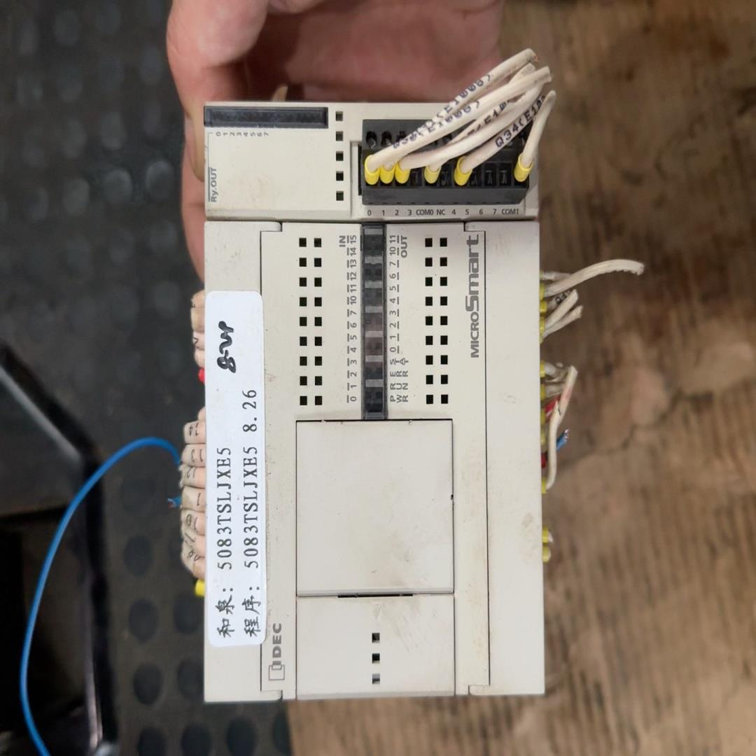 和泉PLC  FC4A-C24R2C模块，，要的聊~询价