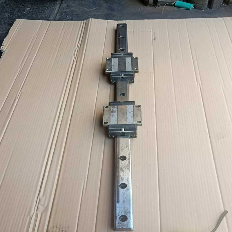 THKHSR45型1.1米直线导轨  实物图片。导轨长1.1（咳咳电子）