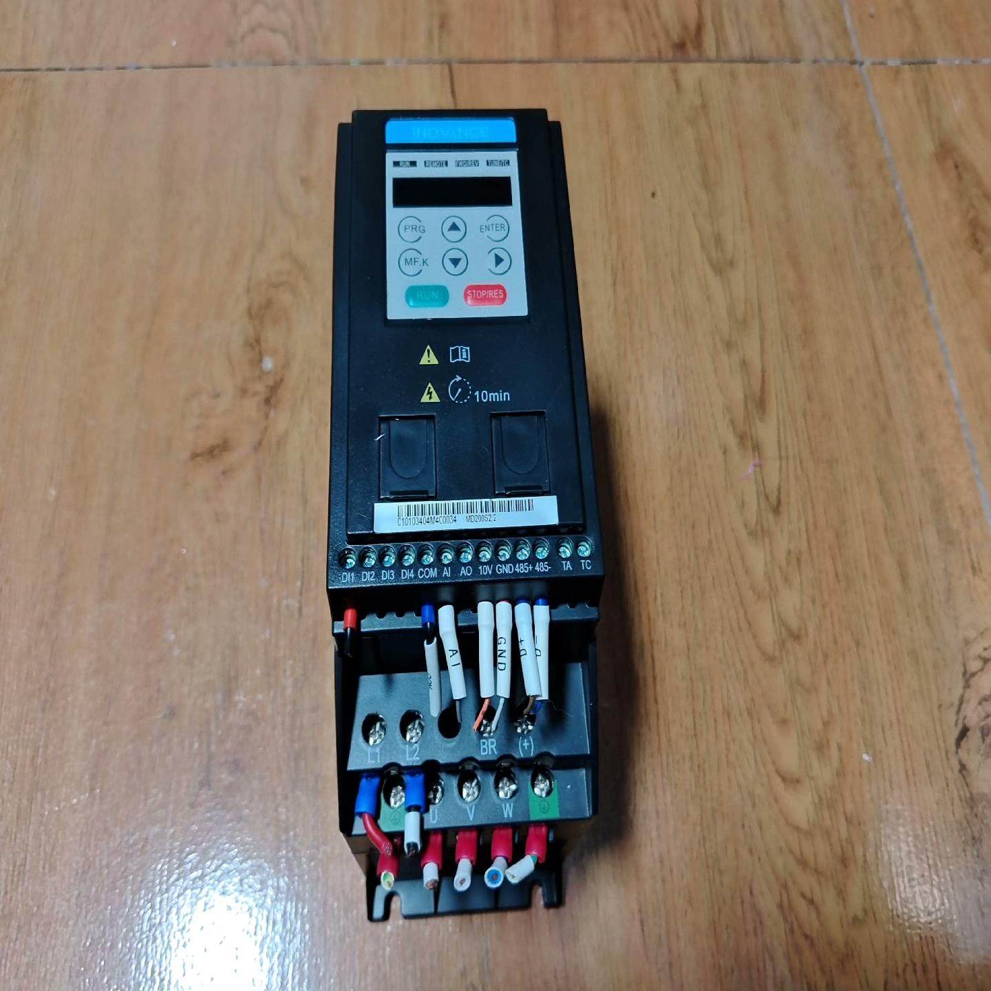 2.2kw汇川变频器MD200S2.2，220v，功能正常，（咳咳电子）