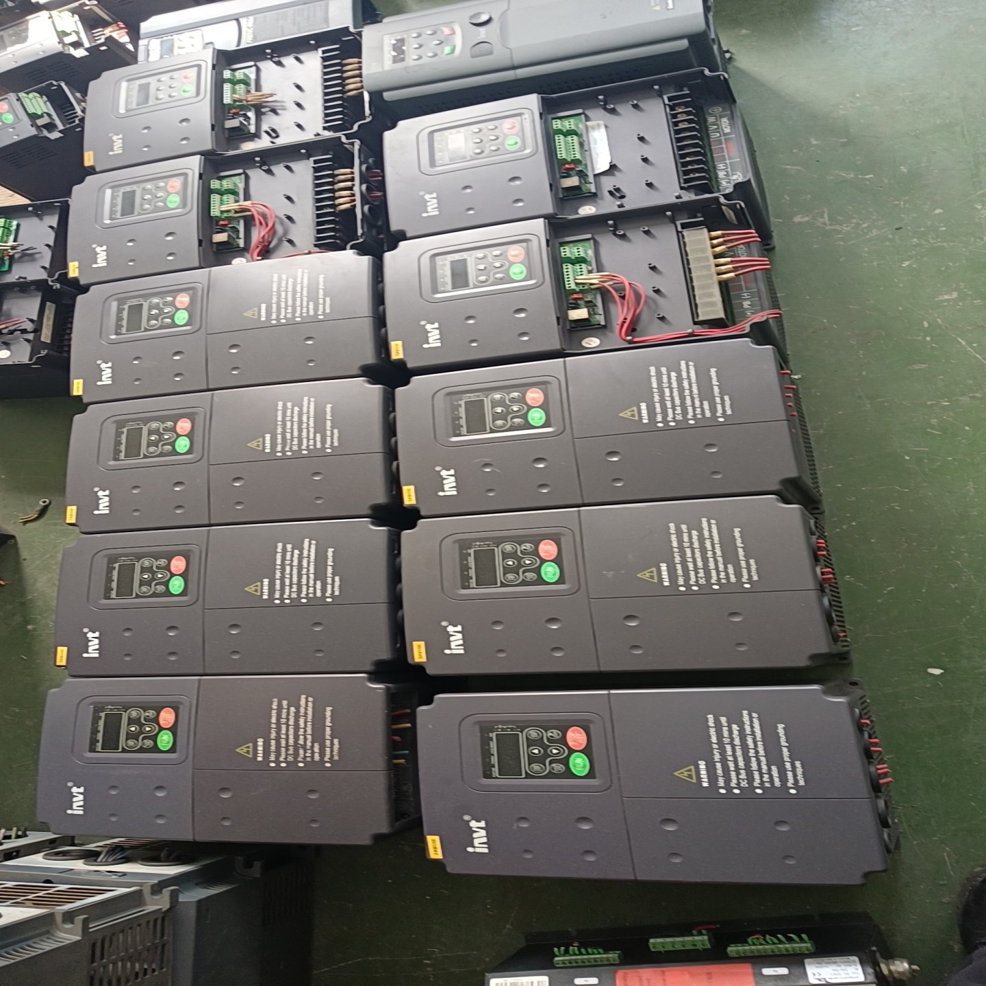 【议价】英威腾CHF100-011G/015P变频器功能正常成色如图