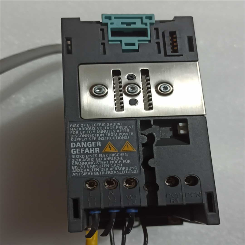 6SE6440-2FA00-6AD0 6SE6400-~询价