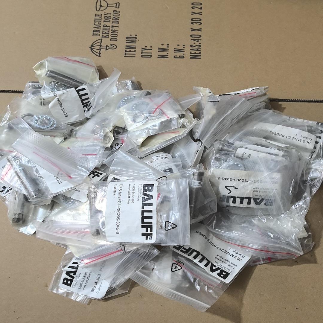 询价~BES02Z3巴鲁夫金属传感器BES M12EG1-