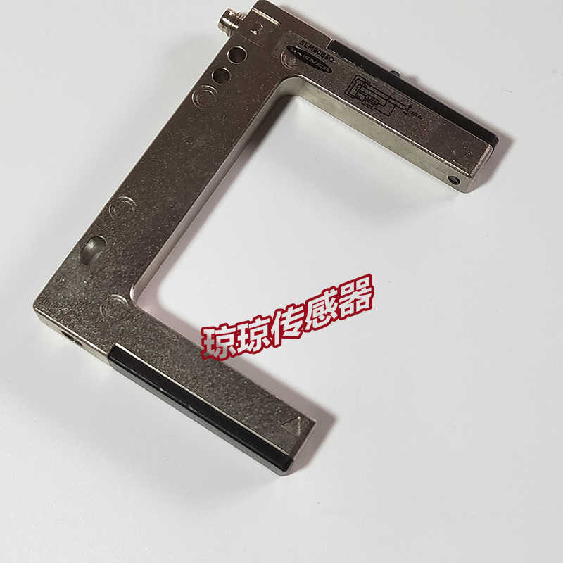 **美国BANNERSLM80B6Q SLM50P6Q槽型叉光电开关*
