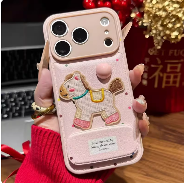 适用苹果17手机壳粉色刺绣小马波点皮纹镜面支架iPhone16壳Y22