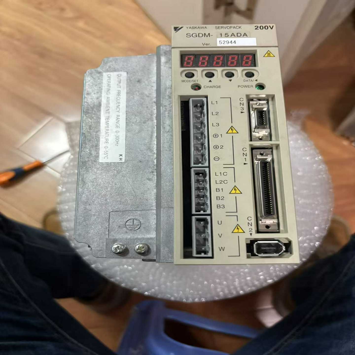 (询价)SGDM-15ADA安川1.5KW驱动器没安装使用过裸机