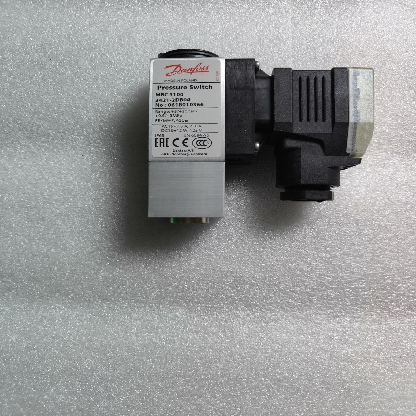 丹佛斯压力开关061B010366MBC5100-34询价