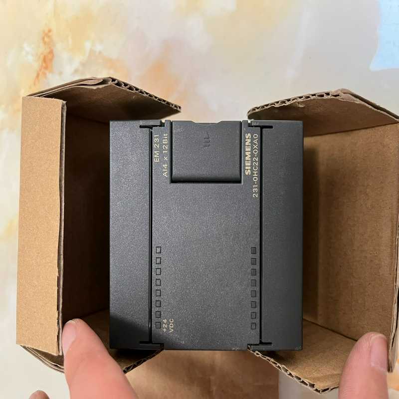 询价拍~6ES7 231-0HC22-0XA0 模块 备件 带