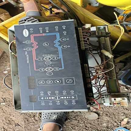 【星慕电子】第1代 开利螺杆控制面板器PRO-DIALOG OP12AS