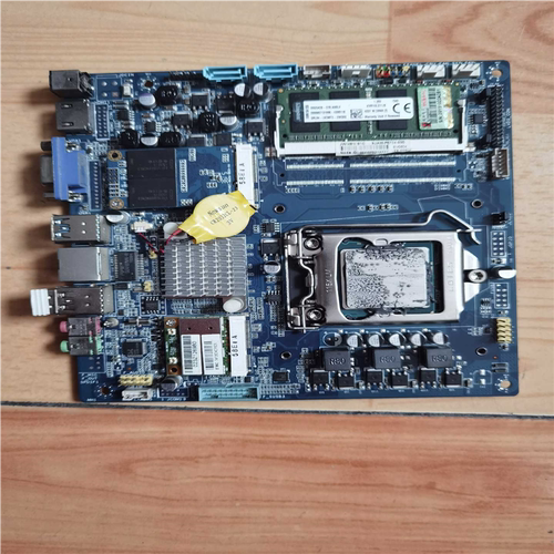 (询价)H81i 功能完好 i5 4590 8G  128G单主板价