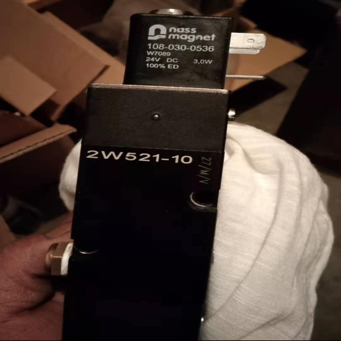 **纽曼泰克 阿特拉斯电磁阀2W511-10 2W521-10 2W52