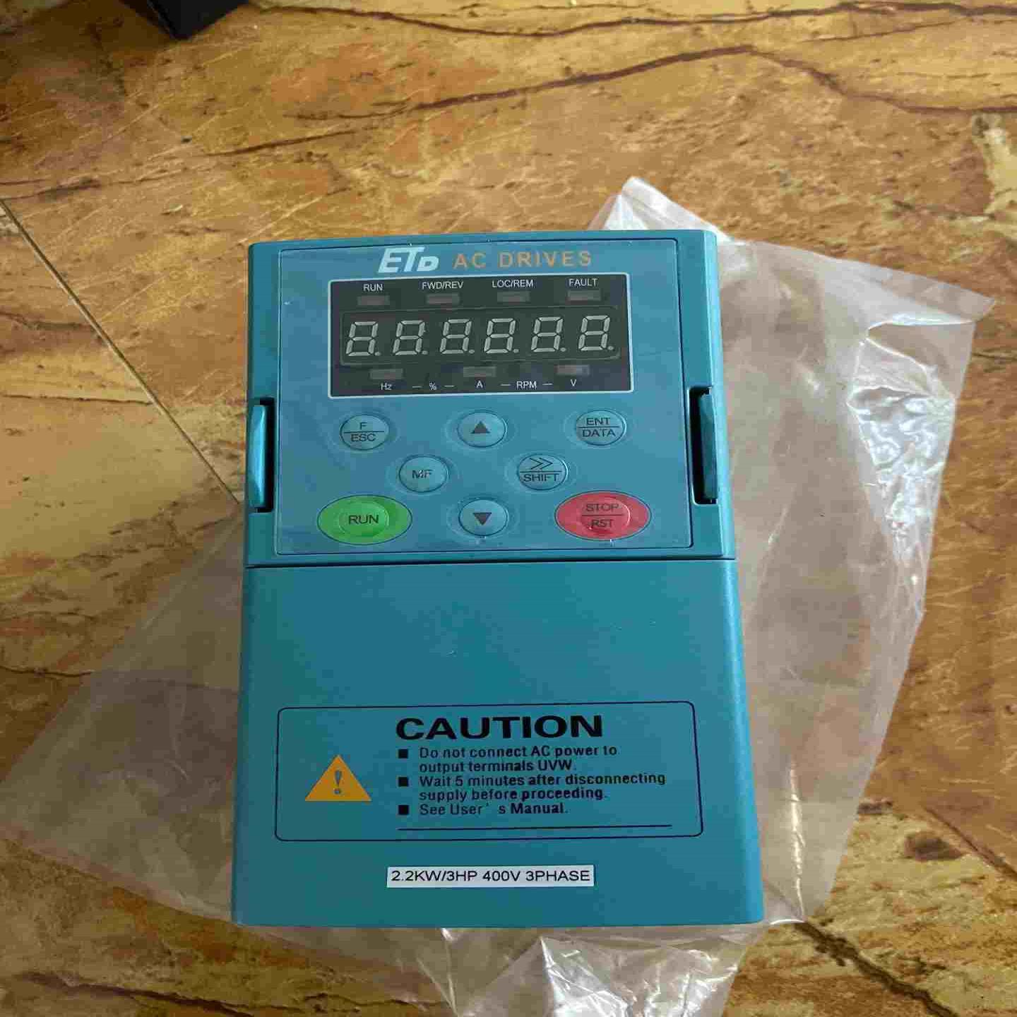 EDT变频器780P0002.2/400、380伏2.2KW~议价