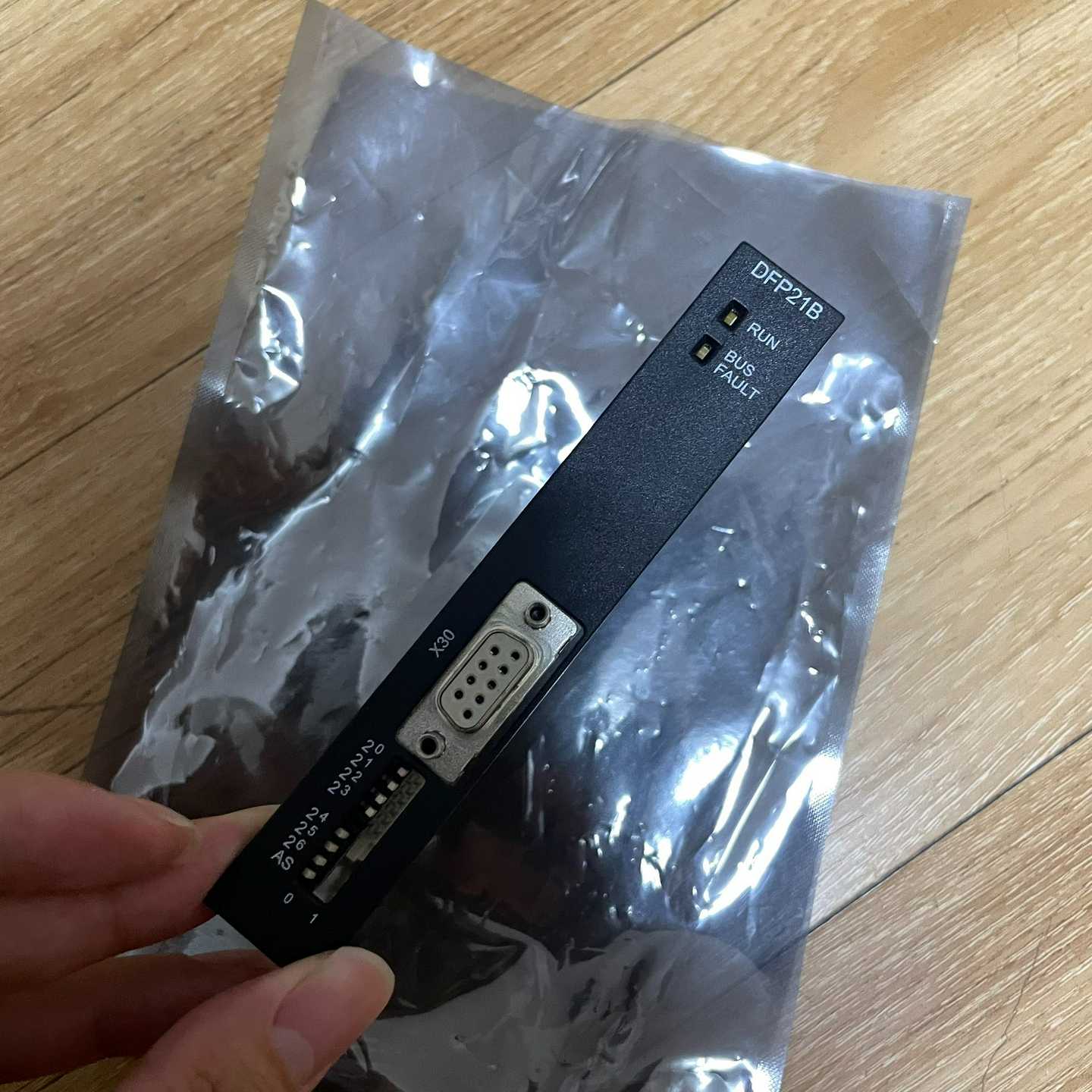 sew变频器 通通信卡 dfp21b 8-9新的货（电子设备）