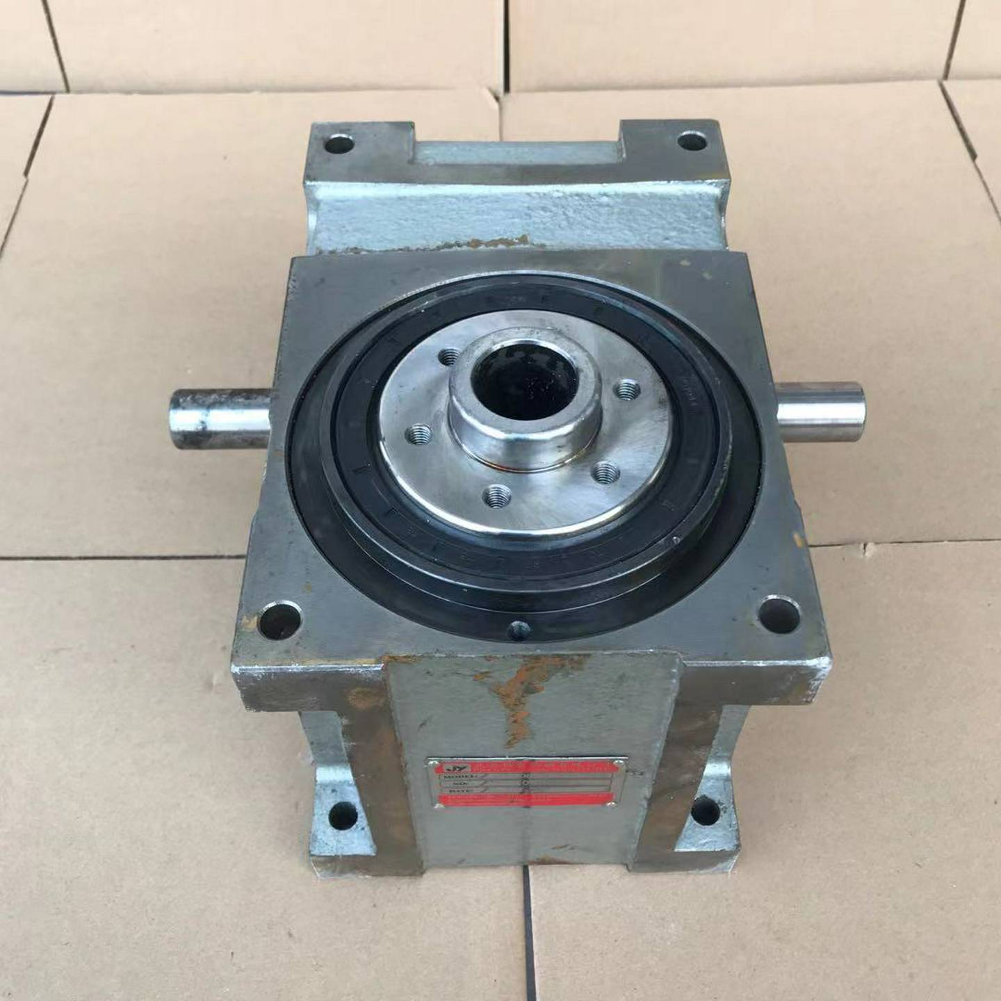 8DF高精度凸轮间歇分割器分度转盘8DH-06240-L1-S11R 6工位240度