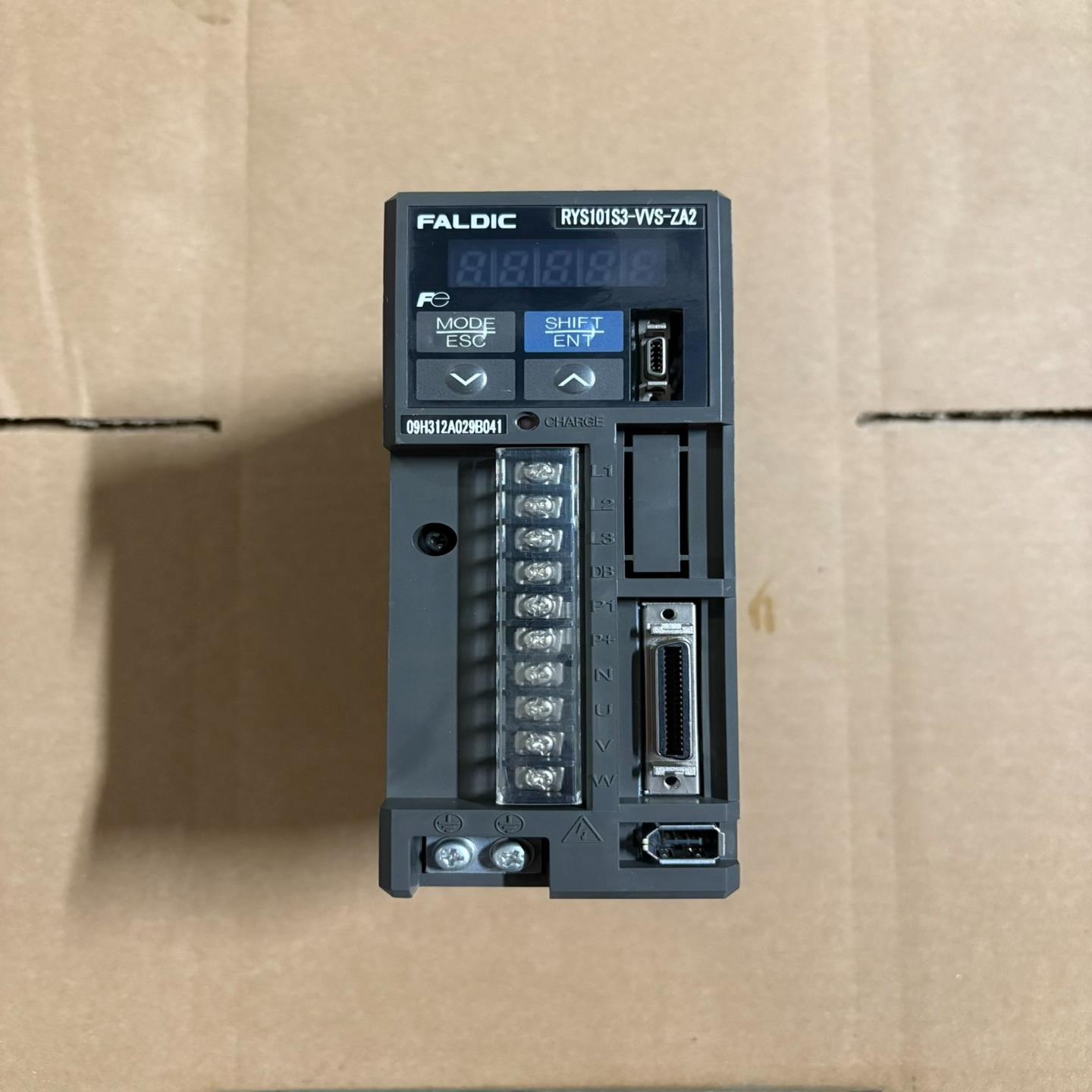 RYS101S3-VVS-ZA2 伺服驱动器~询价