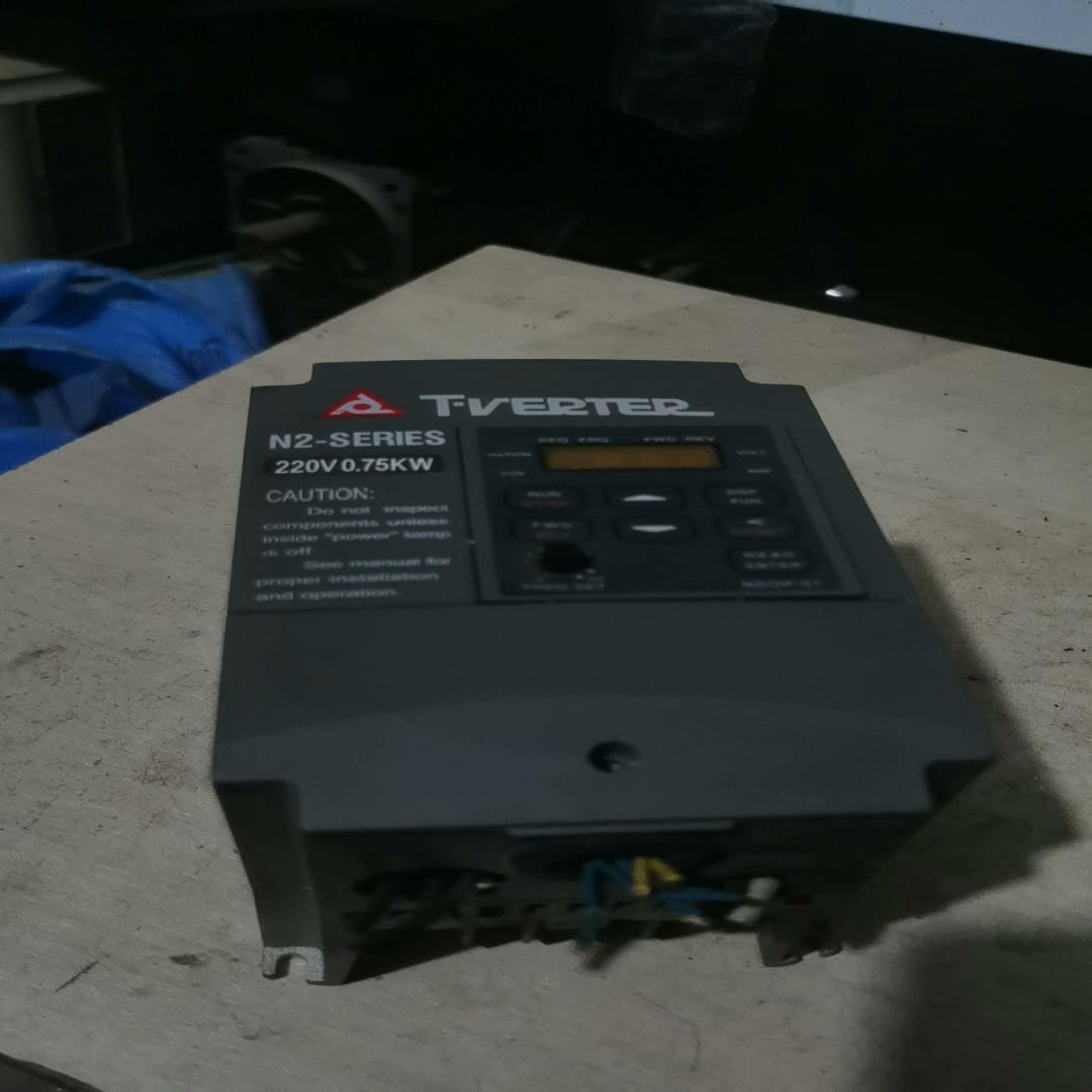 台安N2变频器N2-201-H/M，0.75KW220V，询价