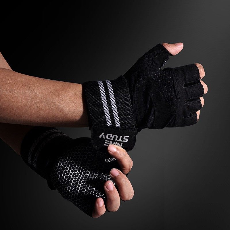 健身手套男半指运动护腕引体向上训练单杠女锻炼防滑哑铃器械撸铁,运动/瑜伽/健身/球迷用品,健身手套/助力带,淘宝优惠券,粉丝福利购,淘宝优惠卷