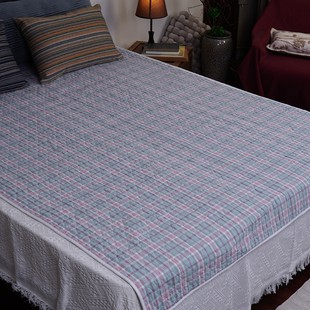 135*200全棉色织隔脏垫隔汗隔油多功能床盖格子系夹棉绗缝床垫