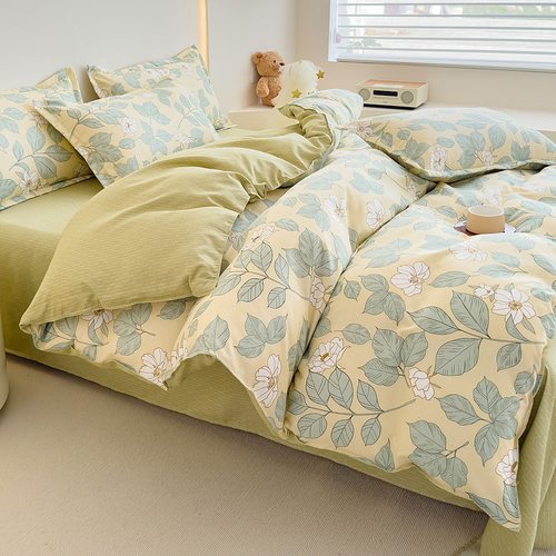 Four piece set of cotton bed sheets duvet covers bedding