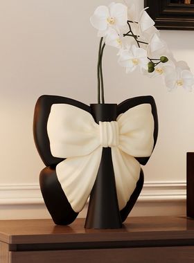 中古风创意个性化蝴蝶花瓶摆件法式轻奢高级感客厅玄关桌面装饰品