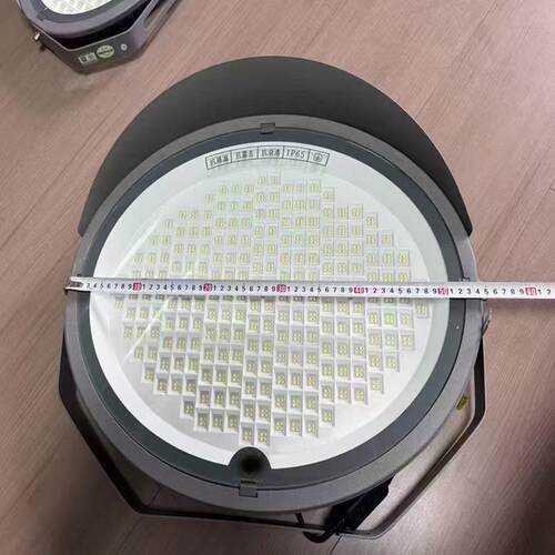 le投光灯圆形户外防FEO篮球足场照水明灯球广告灯工地探d照灯塔吊