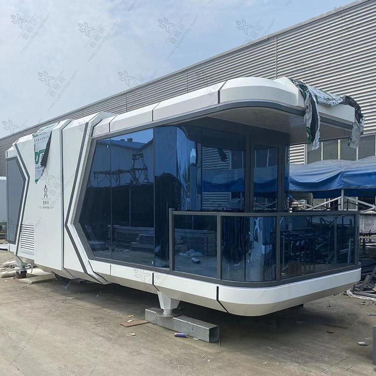 网红移动太空舱智能住宿房户外活动箱式酒店房景区庄园特色观景房