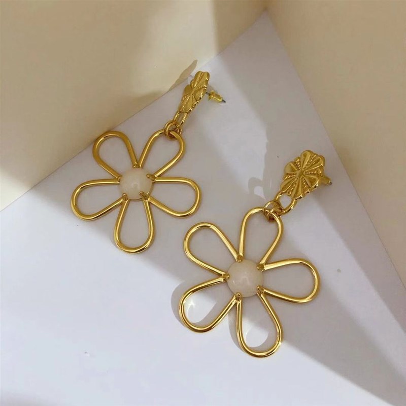 新款设计花朵耳钉时尚复古个性宴会吊坠耳环女复古潮青岛饰品