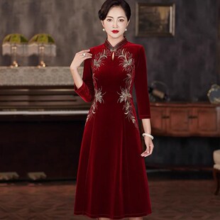 高贵喜婆婆婚宴装礼服大尺码2024新款年轻妈妈婚礼旗袍喜服平时可