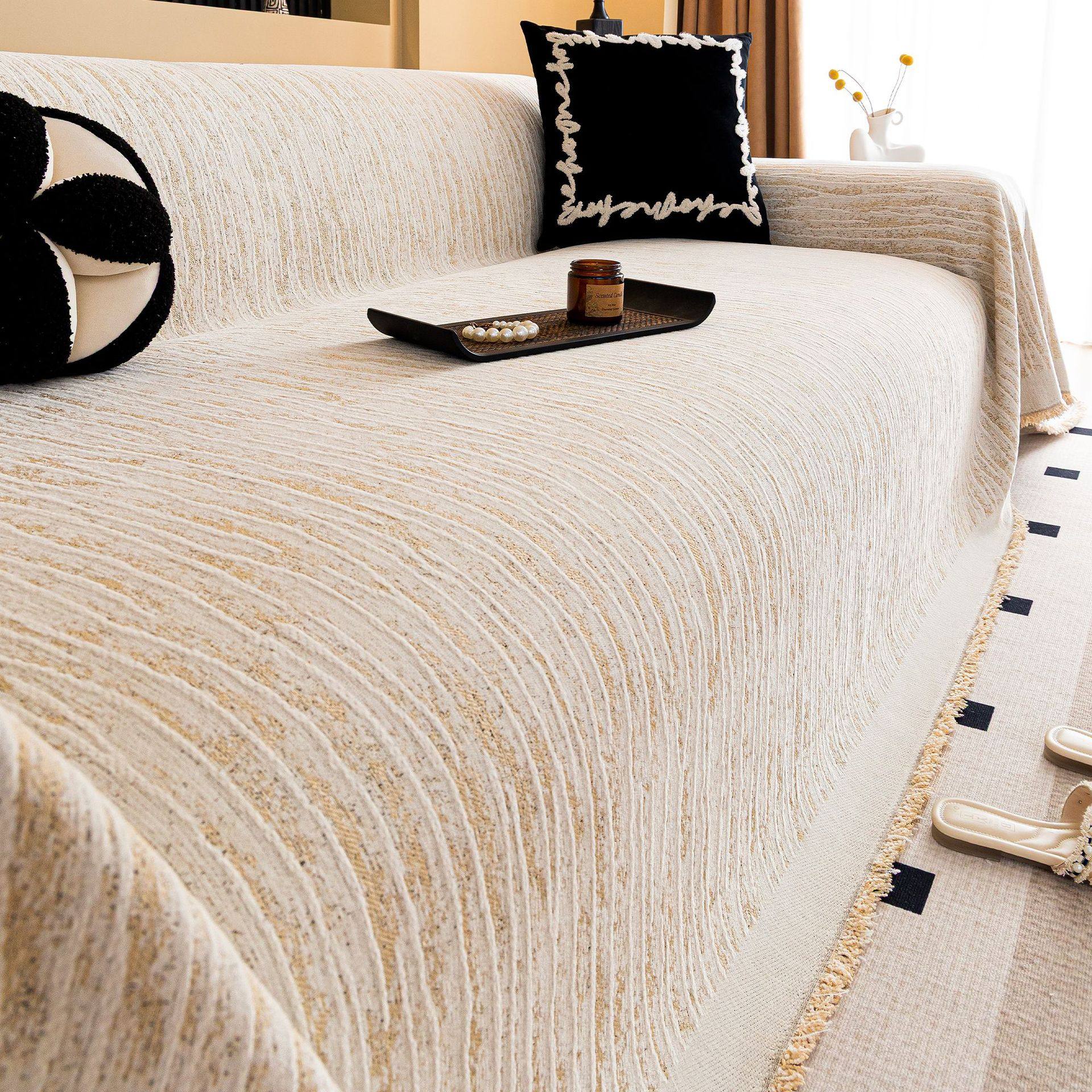 2026新款四季通用奶油风沙发盖布雪尼尔防猫抓全包盖套罩盖布巾毯