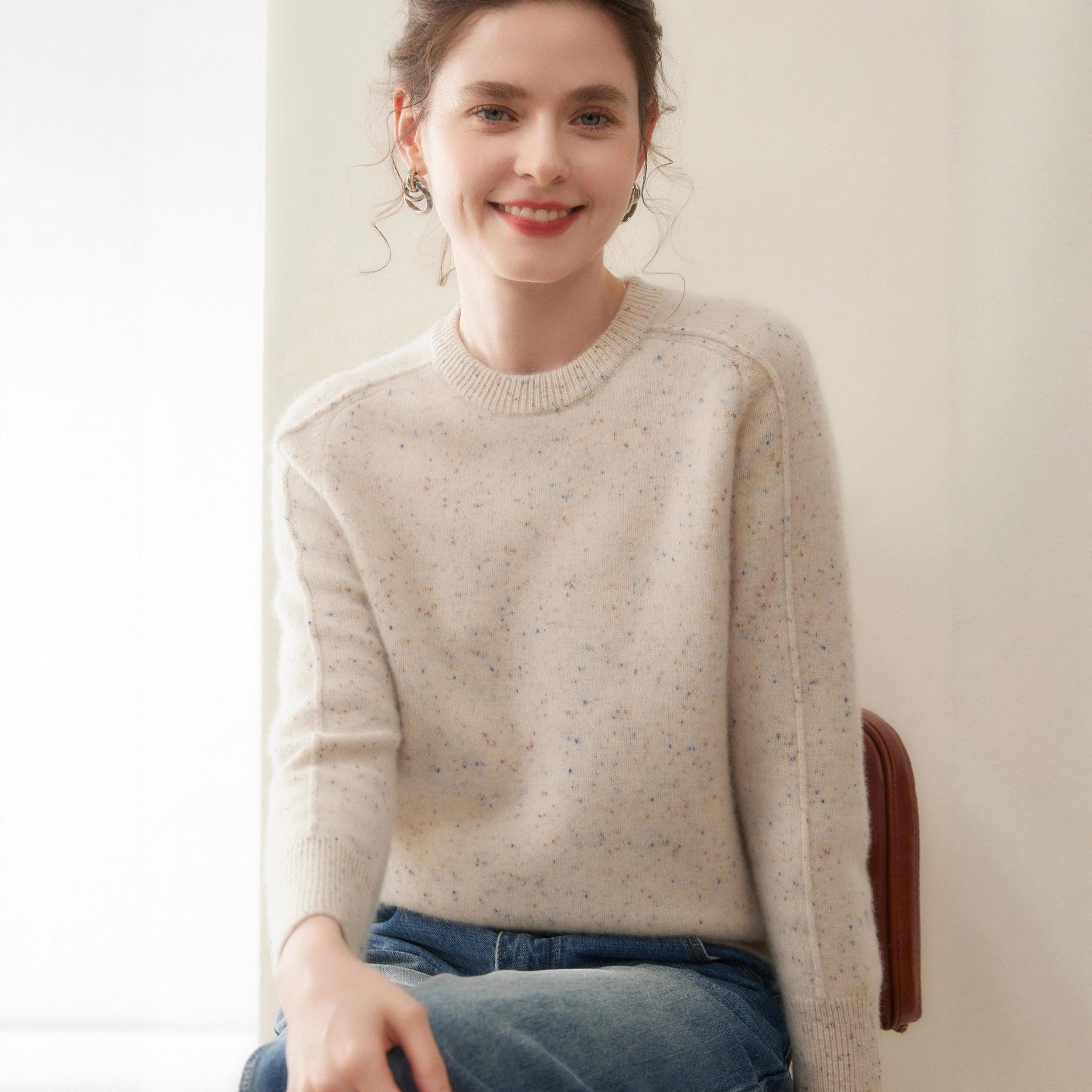 【刘雯同款】点子纱山羊绒加厚针织打底衫女长袖圆领宽松懒惰风百