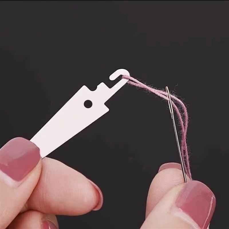 老人穿线神器十字绣穿线器不锈钢片快速穿针引线器认针器两头穿线
