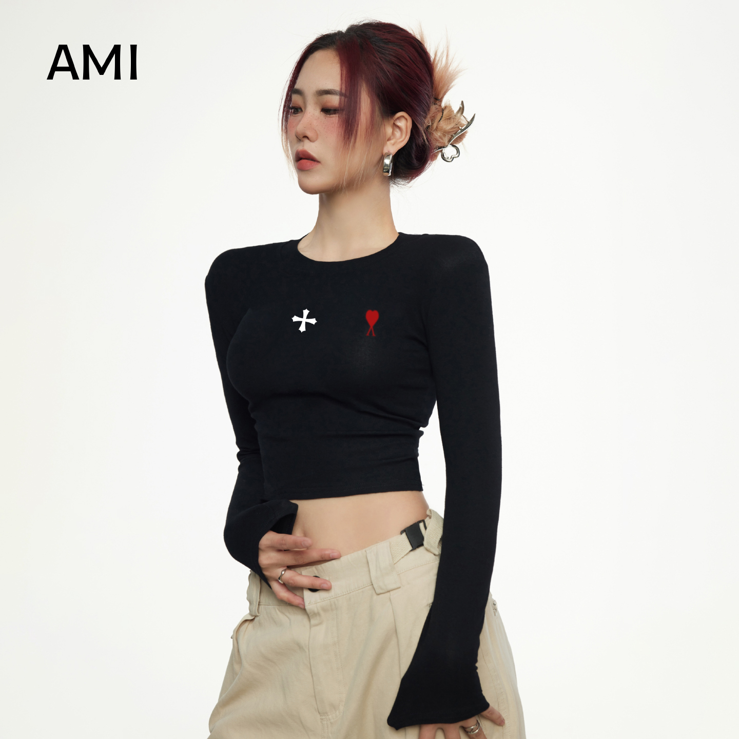 AMI美式辣妹黑色短款长袖t恤女春秋新款修身显瘦露脐内搭打底上衣