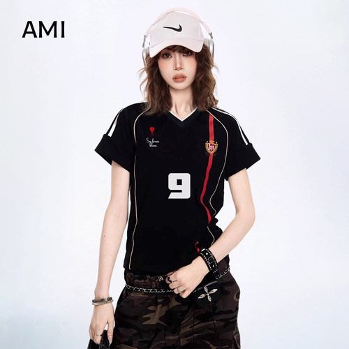 AMI2026美式黑色v领正肩短袖t恤女夏季设计感正品球衣半袖上衣